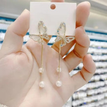 Diamond Inlaid Butterfly Pearl Tassel Earrings