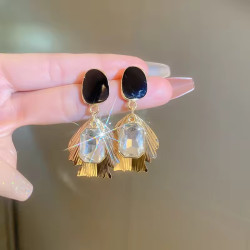 French Vintage Irregular Leaf Diamond Earrings